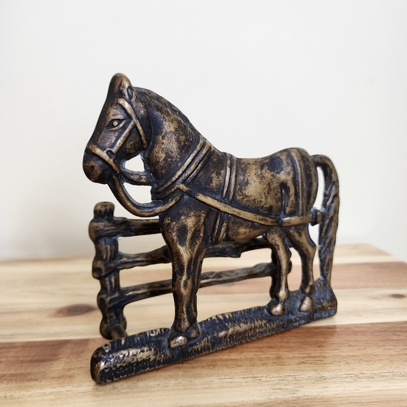 Art Nouveau Vintage Brass Horse Letter Napkin Holder Fence Aged Brass MCM Farm - Picture 6 of 6